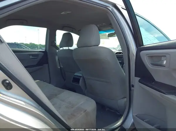 4T1BF1FK3HU414671 2017 TOYOTA CAMRY - Image 8