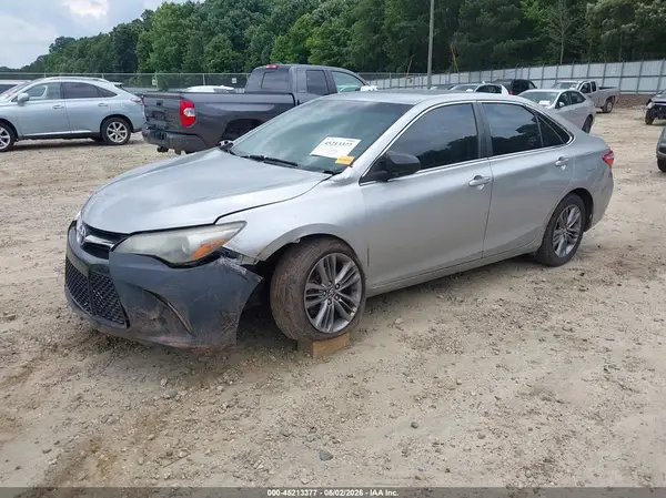 4T1BF1FK3HU420115 2017 TOYOTA CAMRY - Image 2