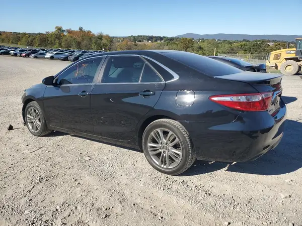 4T1BF1FK3HU420132 2017 TOYOTA CAMRY - Image 2