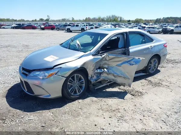 4T1BF1FK3HU424648 2017 TOYOTA CAMRY - Image 2