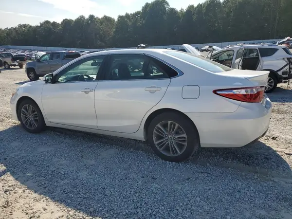 4T1BF1FK3HU426397 2017 TOYOTA CAMRY - Image 2
