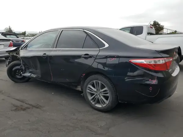 4T1BF1FK3HU429381 2017 TOYOTA CAMRY - Image 2