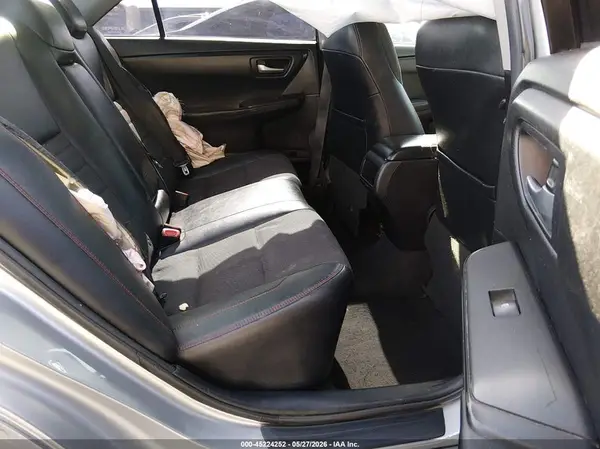 4T1BF1FK3HU430479 2017 TOYOTA CAMRY - Image 8