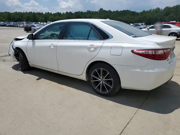 4T1BF1FK3HU432507 2017 TOYOTA CAMRY - Image 2