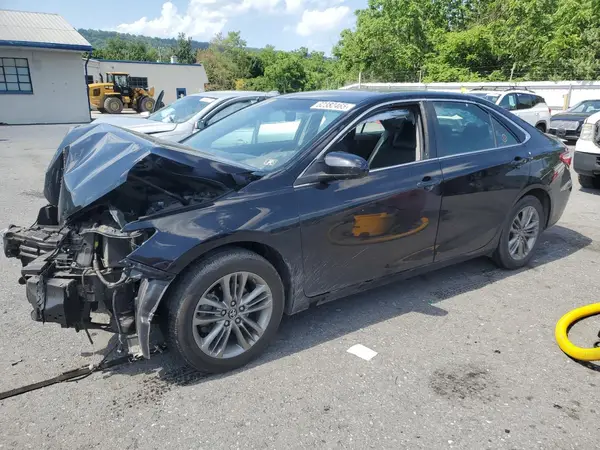 4T1BF1FK3HU437822 2017 TOYOTA CAMRY - Image 1