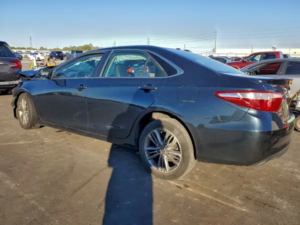 4T1BF1FK3HU440543 2017 TOYOTA CAMRY - Image 2