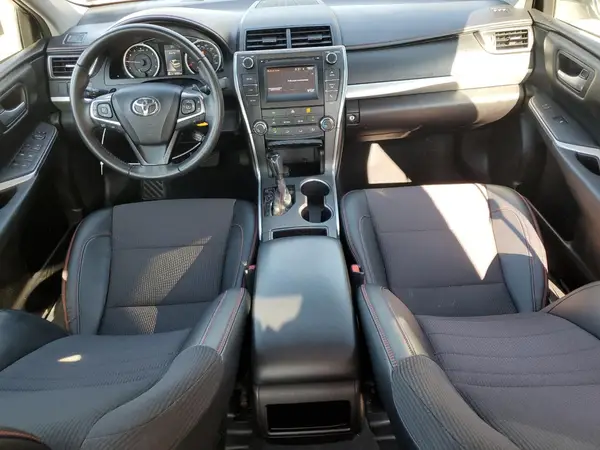 4T1BF1FK3HU441997 2017 TOYOTA CAMRY - Image 8