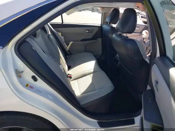 4T1BF1FK3HU445421 2017 TOYOTA CAMRY - Image 8