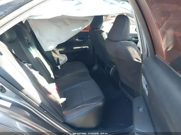 4T1BF1FK3HU445760 2017 TOYOTA CAMRY - Image 8