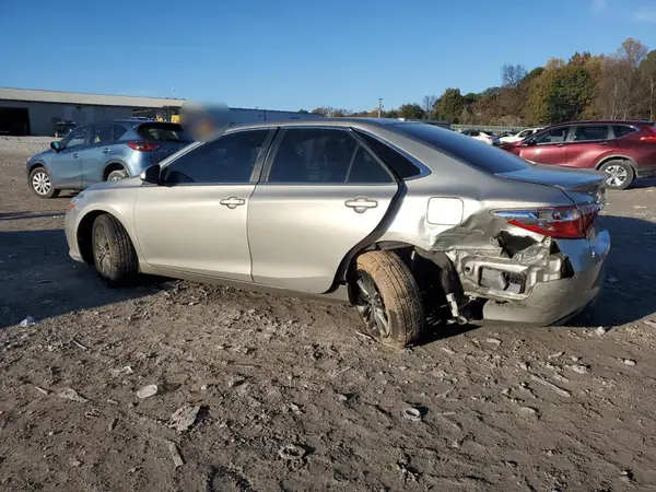 4T1BF1FK3HU447587 2017 TOYOTA CAMRY - Image 2