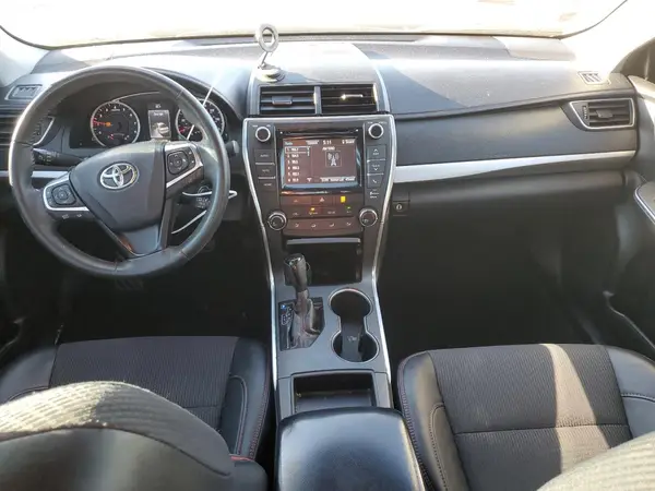 4T1BF1FK3HU447587 2017 TOYOTA CAMRY - Image 8