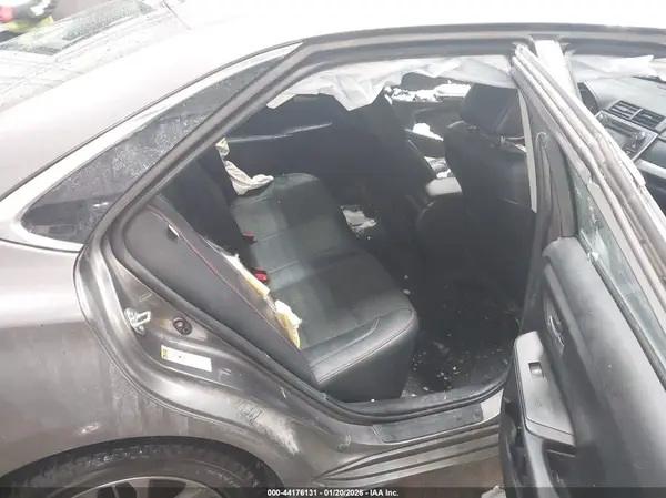 4T1BF1FK3HU449985 2017 TOYOTA CAMRY - Image 8