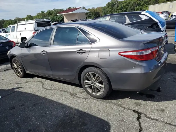 4T1BF1FK3HU454104 2017 TOYOTA CAMRY - Image 2