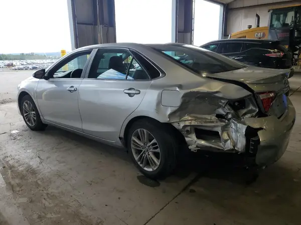 4T1BF1FK3HU616149 2017 TOYOTA CAMRY - Image 2