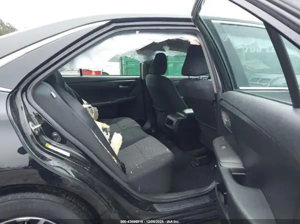 4T1BF1FK3HU617009 2017 TOYOTA CAMRY - Image 8