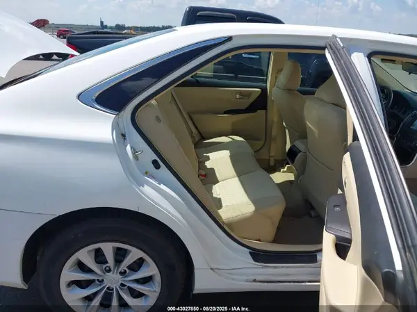 4T1BF1FK3HU624333 2017 TOYOTA CAMRY - Image 8