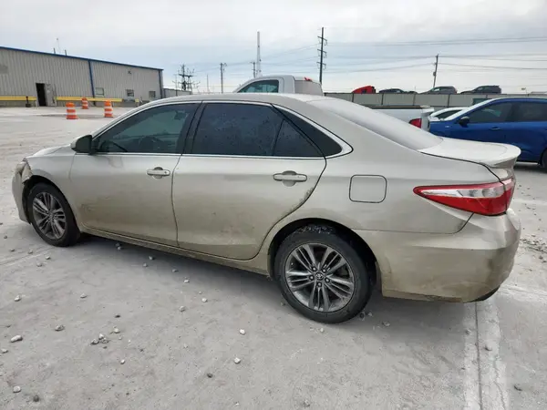 4T1BF1FK3HU630357 2017 TOYOTA CAMRY - Image 2