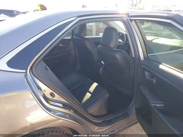 4T1BF1FK3HU631153 2017 TOYOTA CAMRY - Image 8