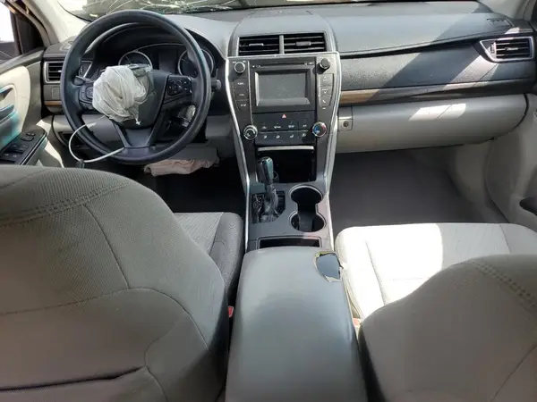 4T1BF1FK3HU637924 2017 TOYOTA CAMRY - Image 8