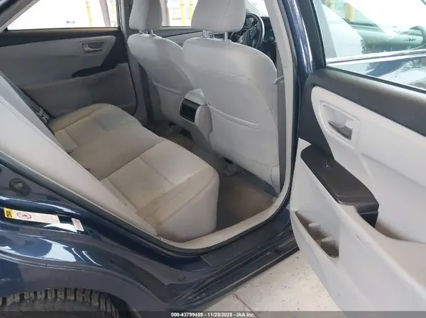 4T1BF1FK3HU638930 2017 TOYOTA CAMRY - Image 8