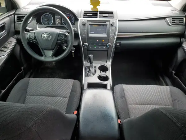 4T1BF1FK3HU640063 2017 TOYOTA CAMRY - Image 8