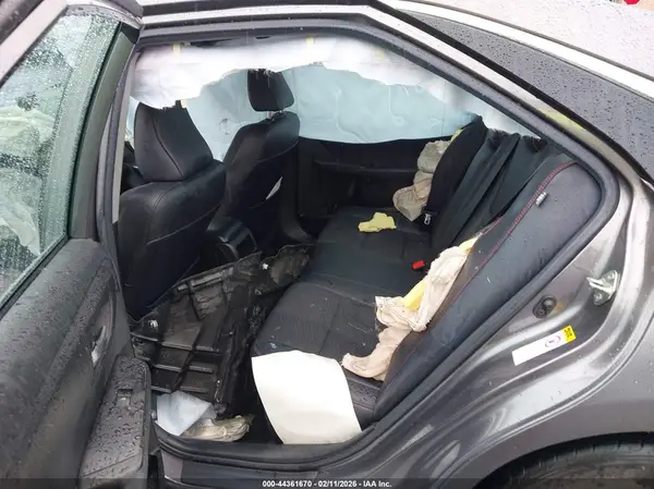 4T1BF1FK3HU640077 2017 TOYOTA CAMRY - Image 8