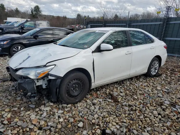 4T1BF1FK3HU646882 2017 TOYOTA CAMRY - Image 1