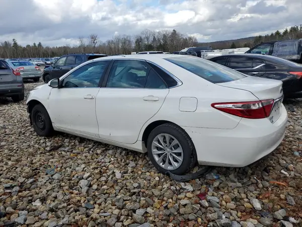 4T1BF1FK3HU646882 2017 TOYOTA CAMRY - Image 2
