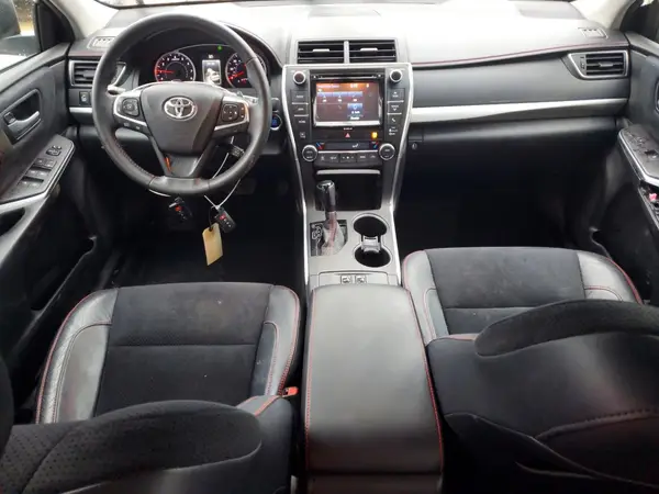4T1BF1FK3HU647109 2017 TOYOTA CAMRY - Image 8