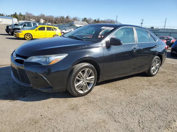 4T1BF1FK3HU649846 2017 TOYOTA CAMRY - Image 1