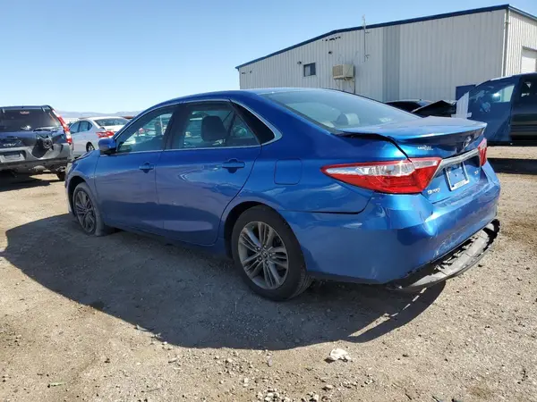4T1BF1FK3HU651550 2017 TOYOTA CAMRY - Image 2