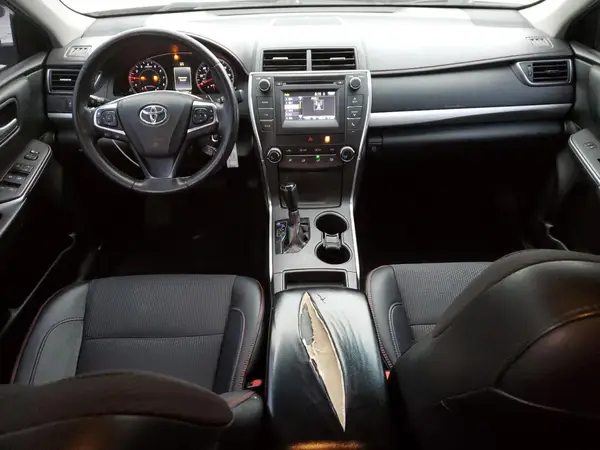 4T1BF1FK3HU656831 2017 TOYOTA CAMRY - Image 8
