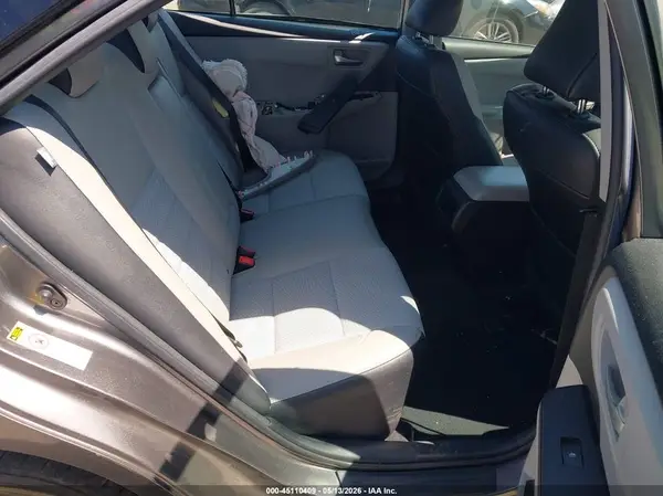 4T1BF1FK3HU659762 2017 TOYOTA CAMRY - Image 8
