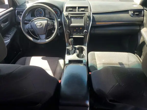 4T1BF1FK3HU663228 2017 TOYOTA CAMRY - Image 8