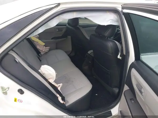 4T1BF1FK3HU664248 2017 TOYOTA CAMRY - Image 8