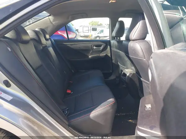 4T1BF1FK3HU671829 2017 TOYOTA CAMRY - Image 8