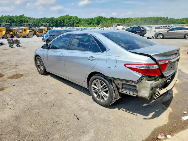 4T1BF1FK3HU674973 2017 TOYOTA CAMRY - Image 2