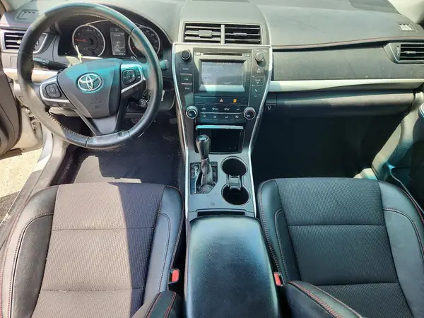 4T1BF1FK3HU674973 2017 TOYOTA CAMRY - Image 8