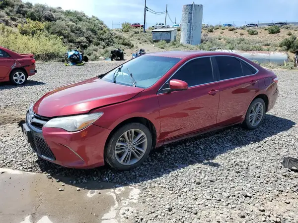 4T1BF1FK3HU678781 2017 TOYOTA CAMRY - Image 1