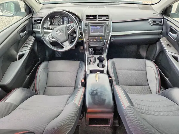 4T1BF1FK3HU679252 2017 TOYOTA CAMRY - Image 8