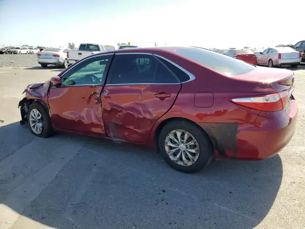 4T1BF1FK3HU679803 2017 TOYOTA CAMRY - Image 2