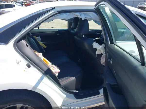 4T1BF1FK3HU683172 2017 TOYOTA CAMRY - Image 8