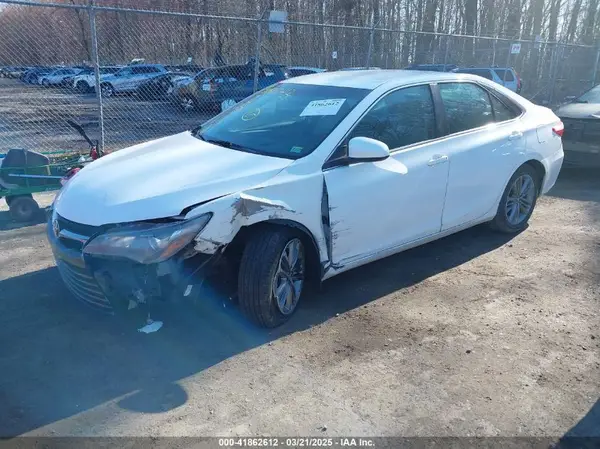 4T1BF1FK3HU683477 2017 TOYOTA CAMRY - Image 2