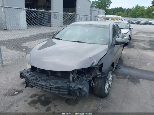4T1BF1FK3HU685987 2017 TOYOTA CAMRY - Image 2