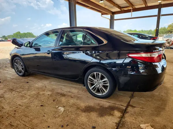 4T1BF1FK3HU687125 2017 TOYOTA CAMRY - Image 2