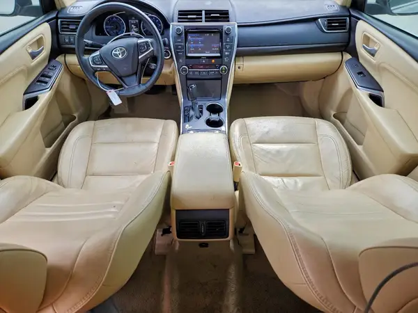 4T1BF1FK3HU687982 2017 TOYOTA CAMRY - Image 8