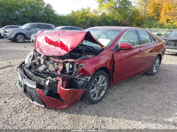 4T1BF1FK3HU688906 2017 TOYOTA CAMRY - Image 2