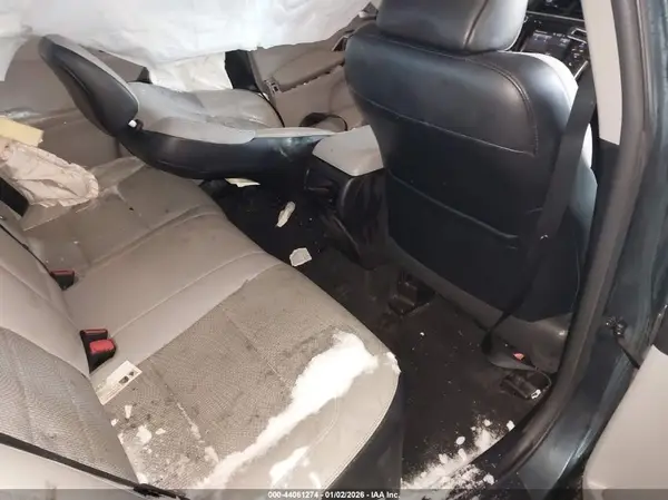 4T1BF1FK3HU689909 2017 TOYOTA CAMRY - Image 8