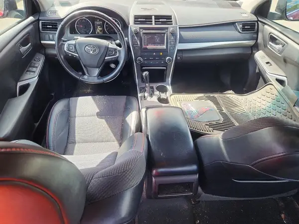 4T1BF1FK3HU693796 2017 TOYOTA CAMRY - Image 8