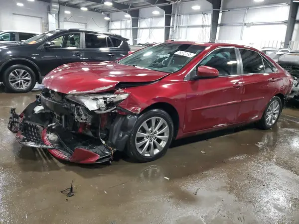 4T1BF1FK3HU696259 2017 TOYOTA CAMRY - Image 1